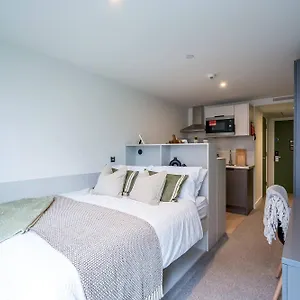 The Value Option For The Centre - Non Students Welcome Belfast