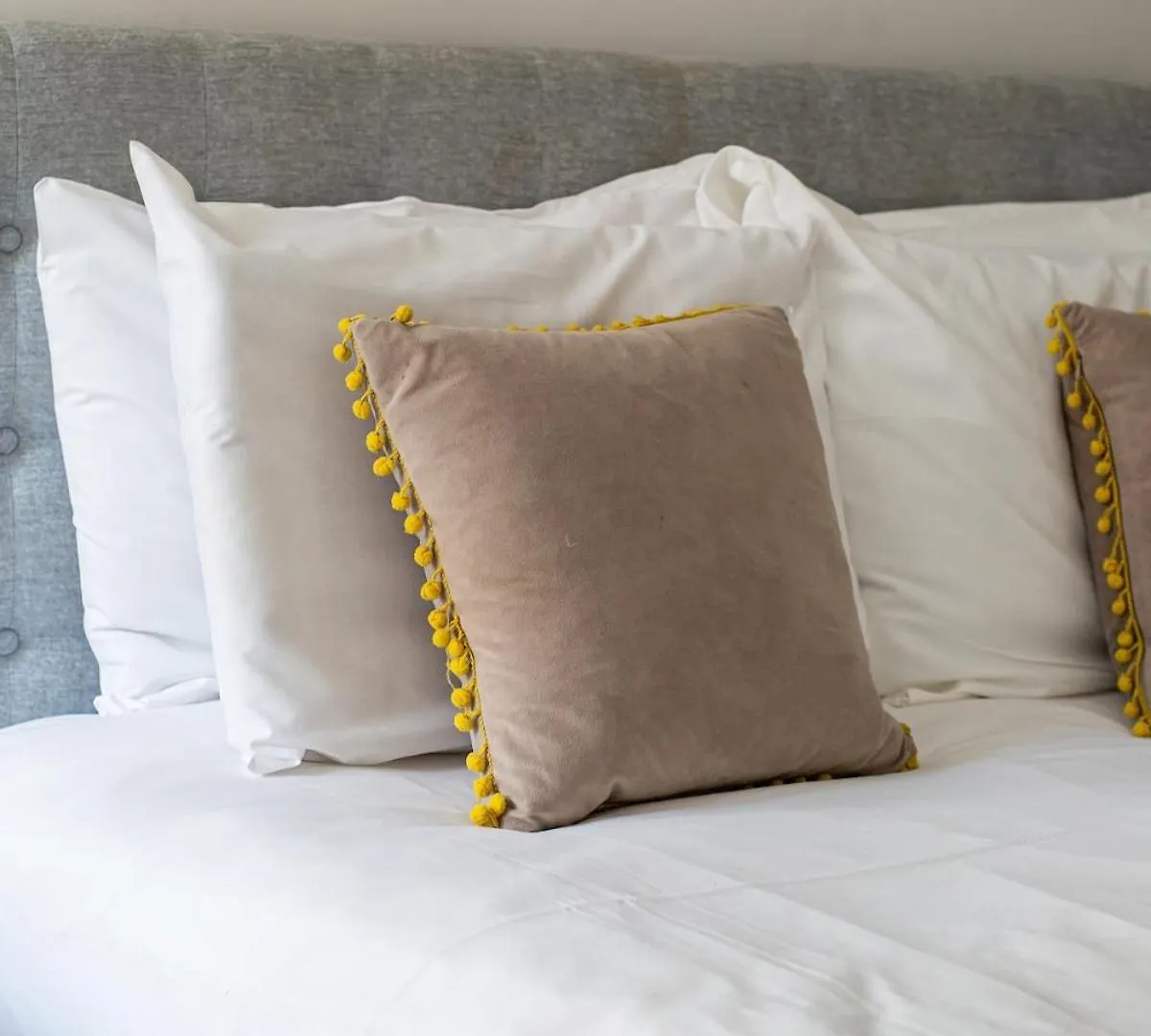 Daire Modern Luxury Apartment, Sleeps 6 I Best Location I Long Stay Belfast